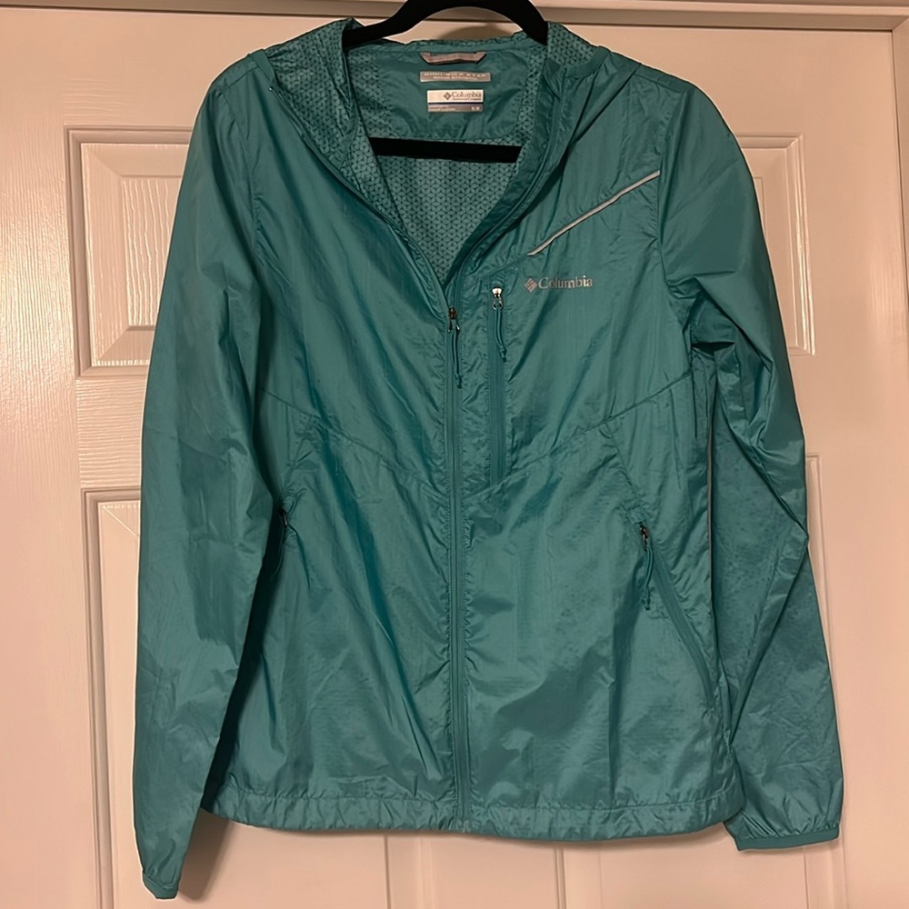 Columbia women’s Omni-Wick Evap wicking accelerated jacket size M